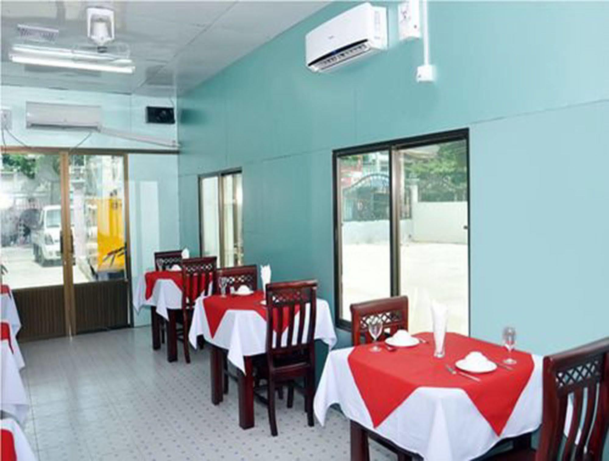 Royal Tulip Hotel Mandalay Eksteriør billede